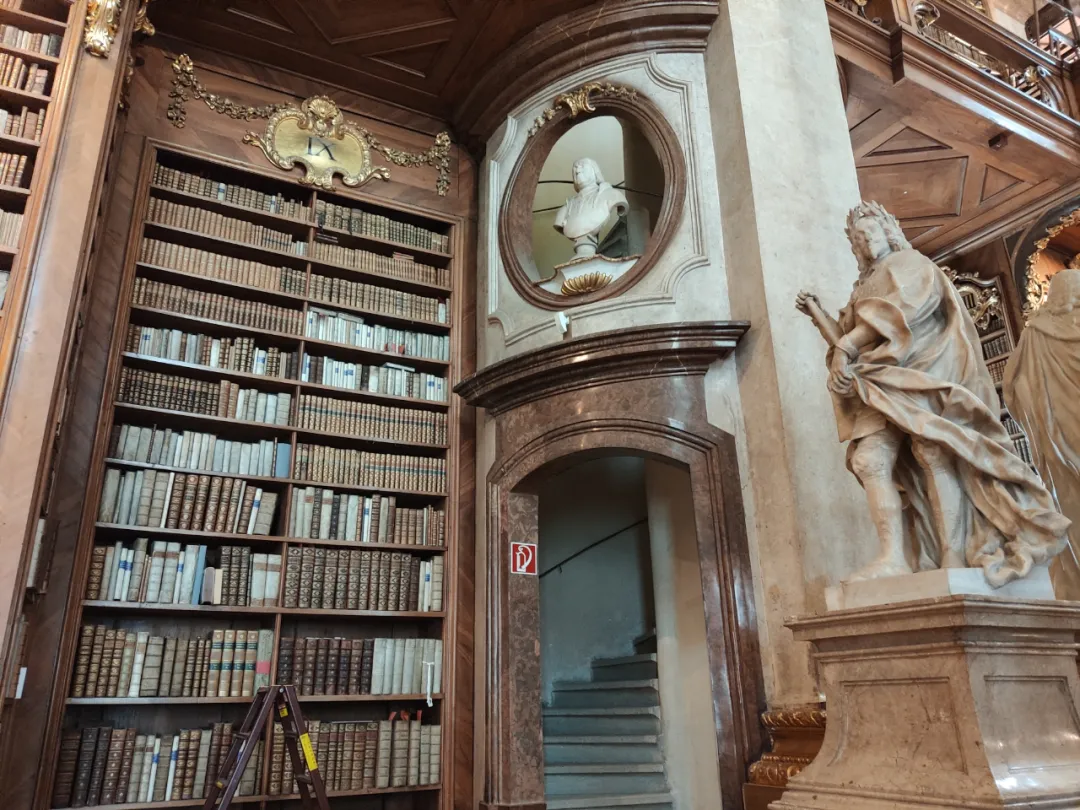 奥地利国家图书馆1