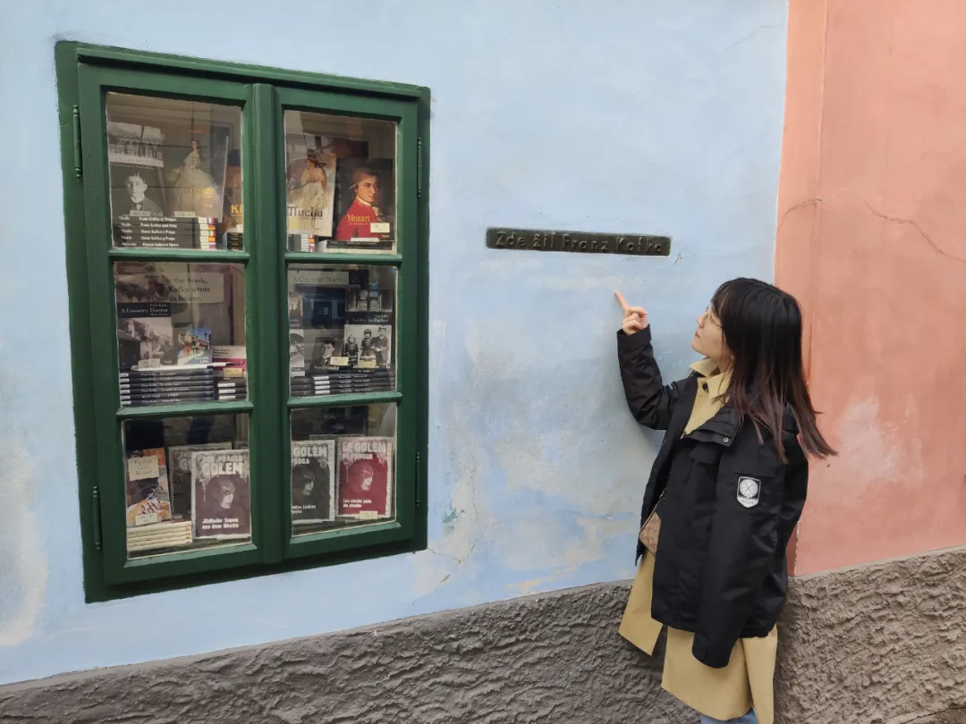 黄金巷里有卡夫卡故居