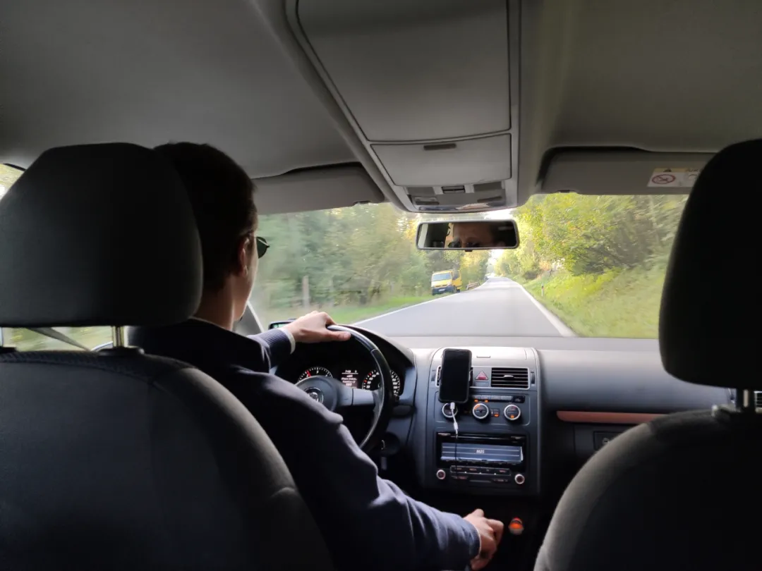 CK_Shuttle乌克兰司机小哥