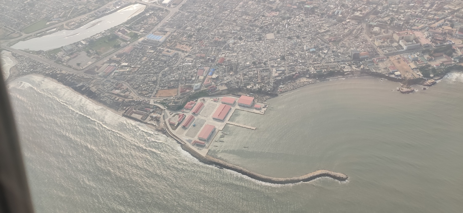 加纳阿克拉大西洋海岸